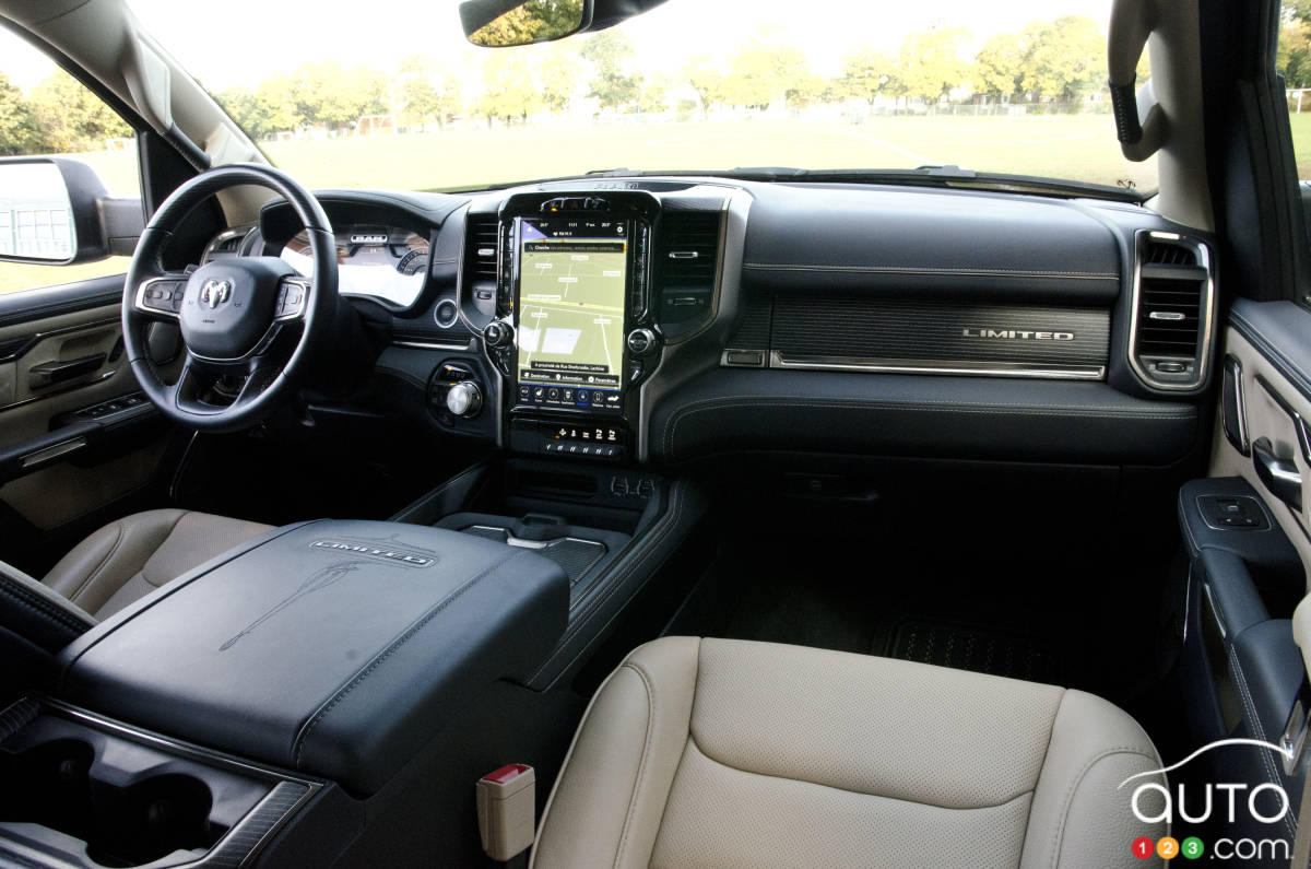 Ram 1500 Limited 2020, intérieur